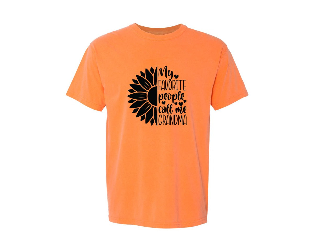 brand:Comfort Colors|color:Melon|Grandma Sunflower Grandma Graphic T-Shirt