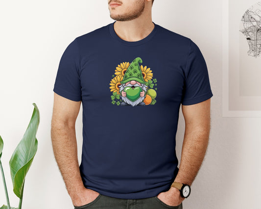 Lucky Shamrock Gnome St Patricks Graphic T-Shirt