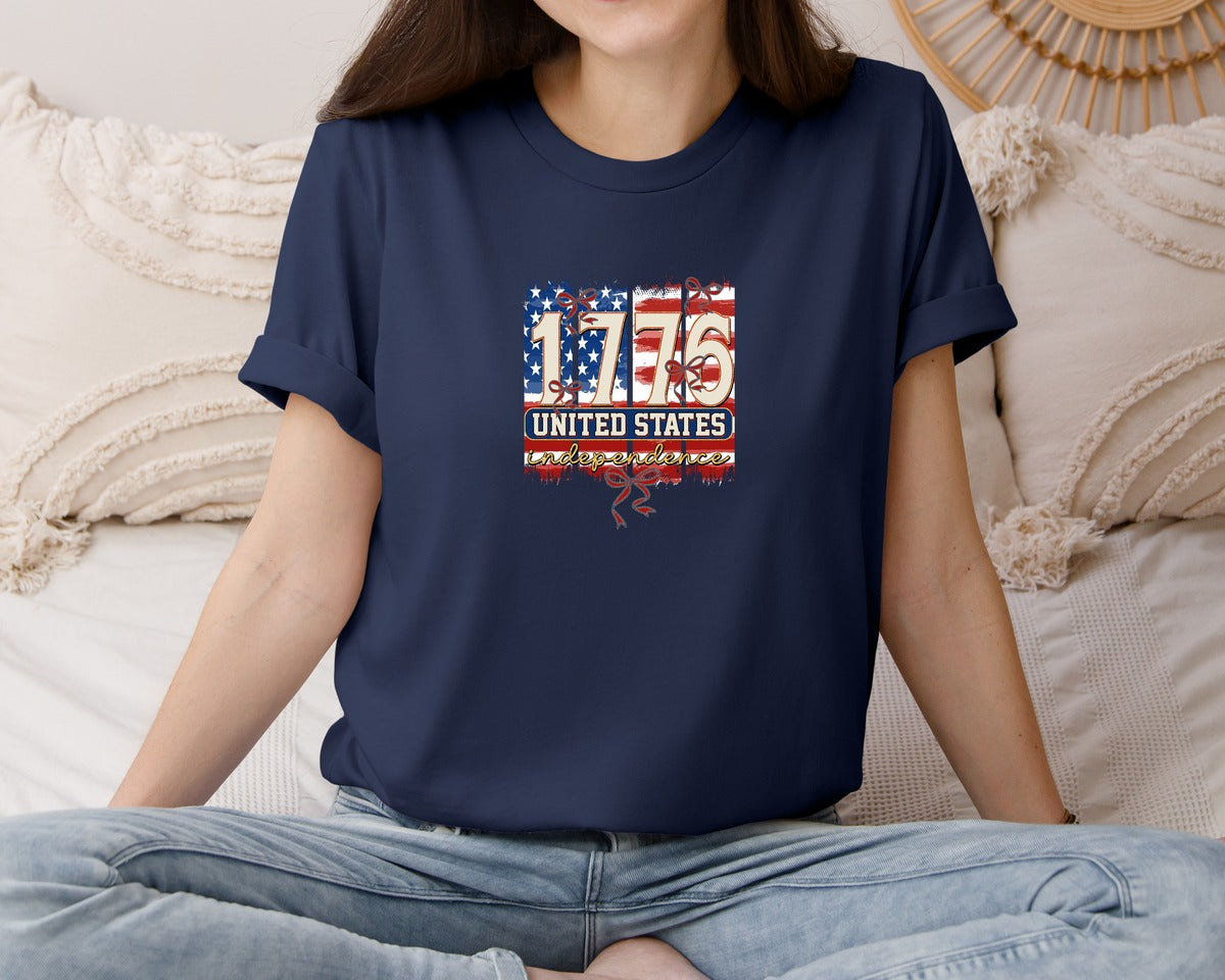 brand:Bella Canvas|color:Navy|Retro America Brushstroke Graphic T-Shirt