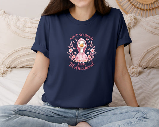 Motherhood Cute Goose Mama Graphic T-Shirt