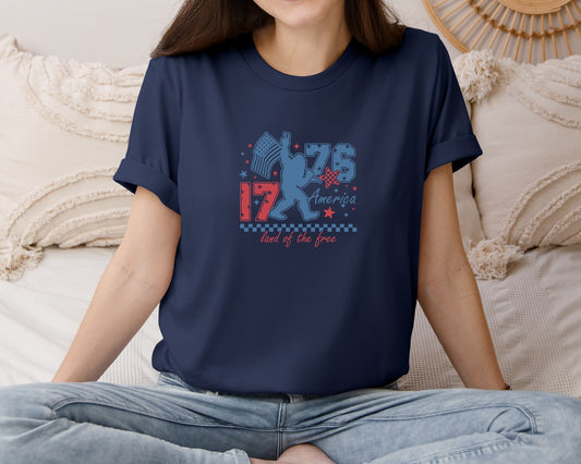 1776 Bigfoot Patriotic 4Th Of July Graphic T-Shirt