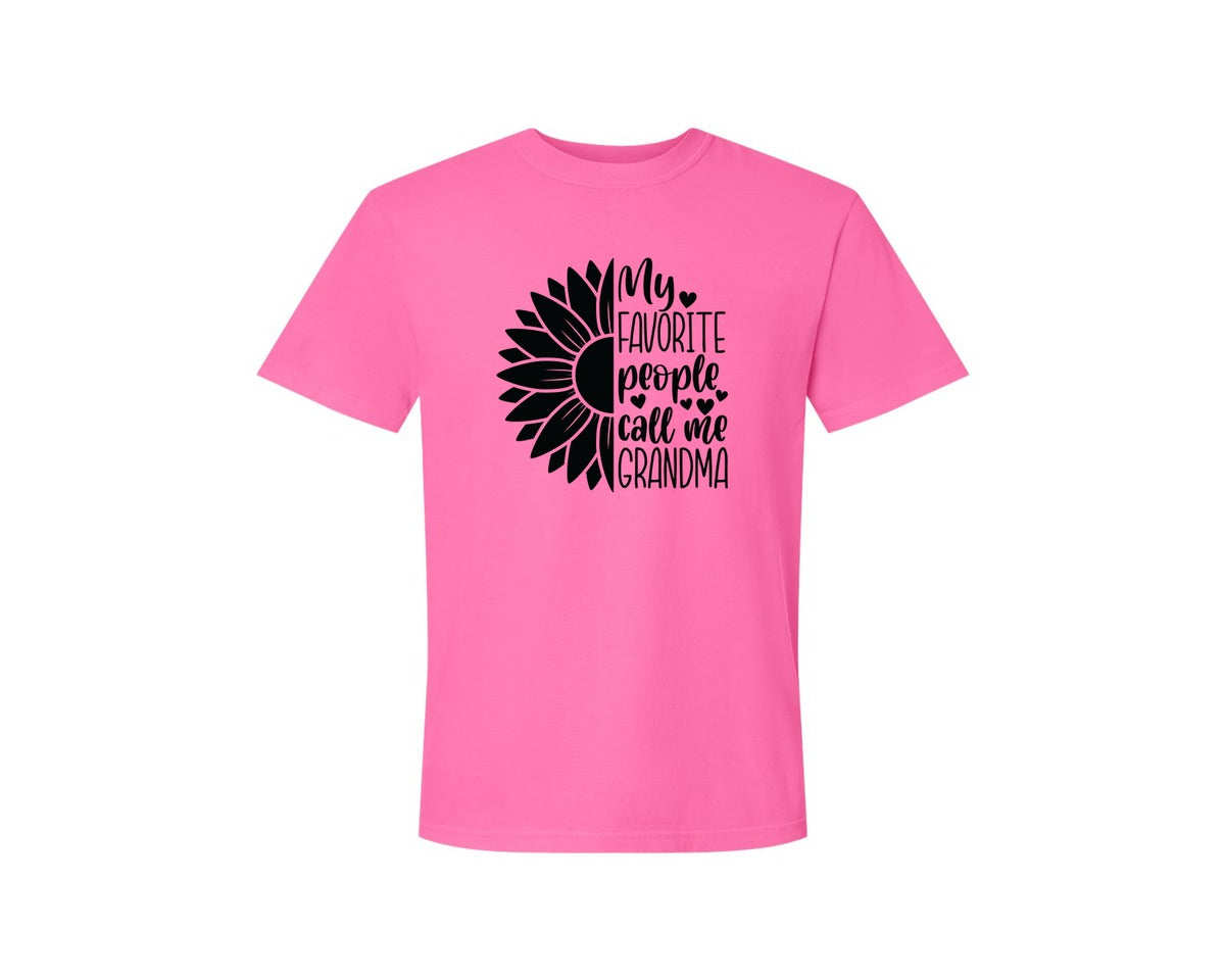brand:Comfort Colors|color:Neon Pink|Grandma Sunflower Grandma Graphic T-Shirt