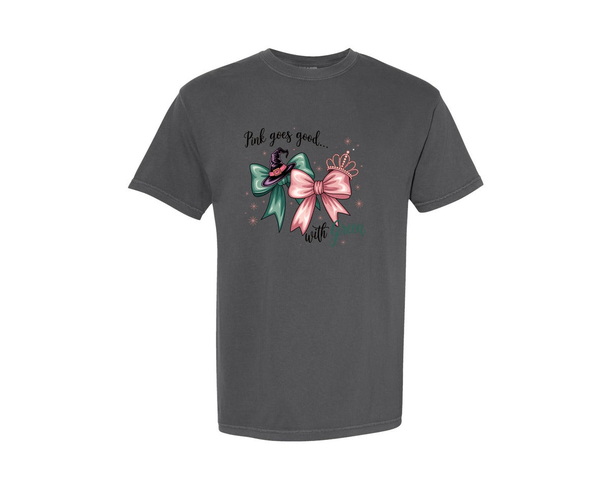 brand:Comfort Colors|color:Pepper|Pink Goes Good With Green 4 Graphic T-Shirt