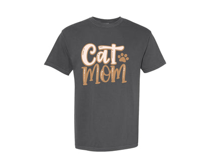 brand:Comfort Colors|color:Pepper|Cat Mom Cute Crazy Cat Lady Quote Graphic T-Shirt