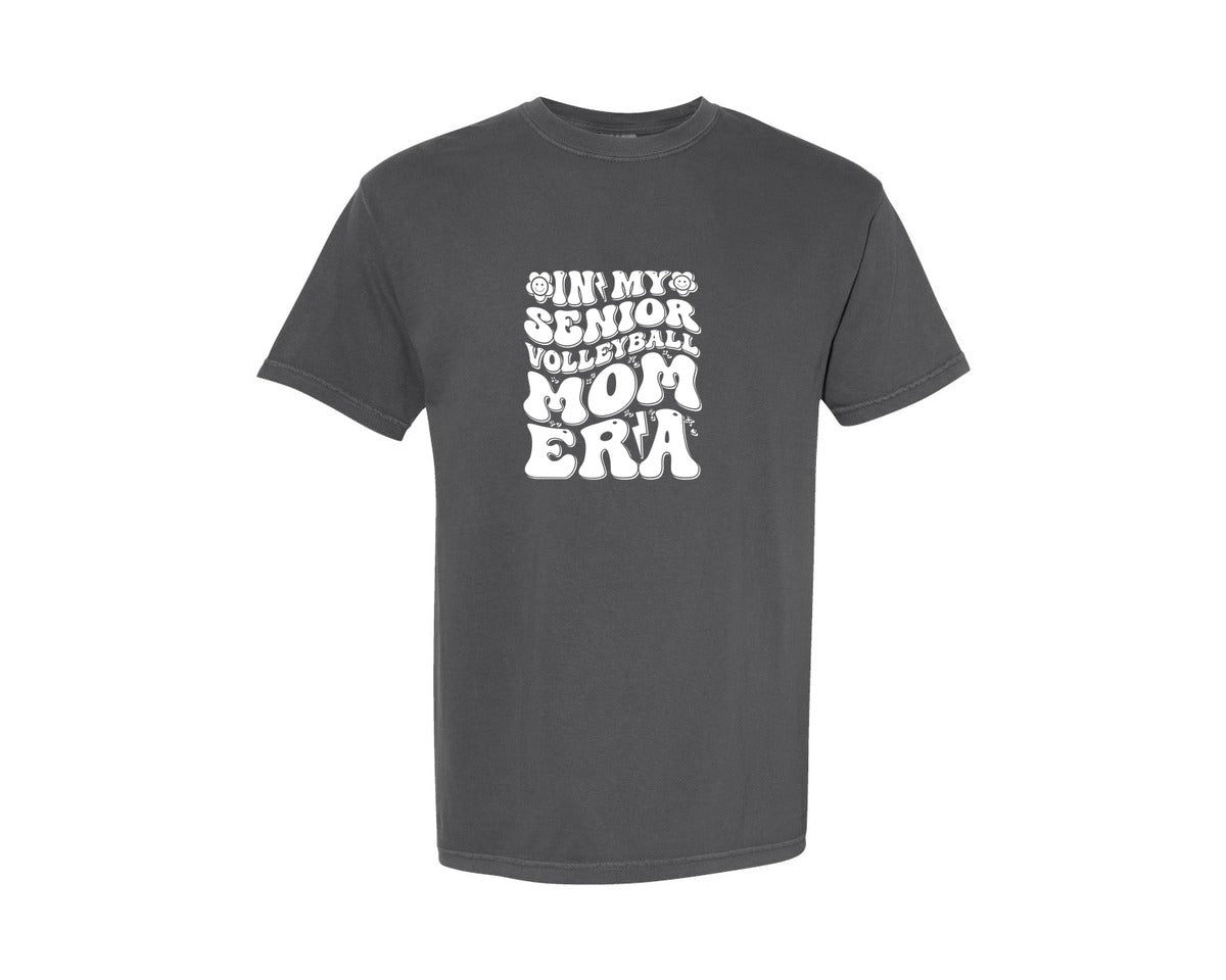 brand:Comfort Colors|color:Pepper|In My Senior Volleyball Mom Era 2 Graphic T-Shirt