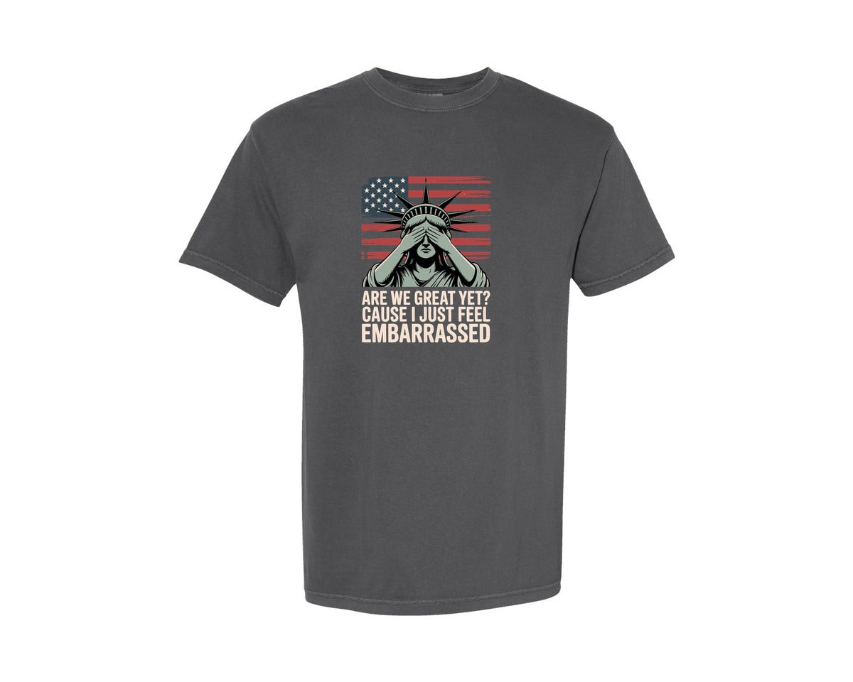 brand:Comfort Colors|color:Pepper|Statue Of Liberty With Blindfold Us Flag Graphic T-Shirt