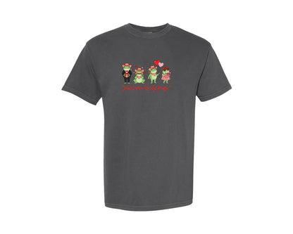 brand:Comfort Colors|color:Pepper|Funny Valentine Frog Graphic T-Shirt
