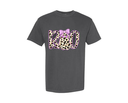 brand:Comfort Colors|color:Pepper|Leopard Print Purple Boo Ghost Graphic T-Shirt