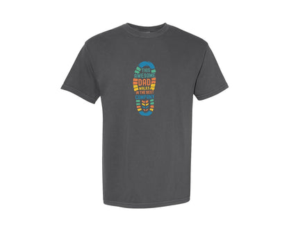 brand:Comfort Colors|color:Pepper|Dad Footstep Baby Feet Fathers Day Graphic T-Shirt