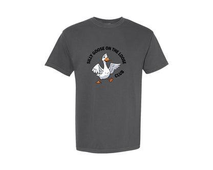 brand:Comfort Colors|color:Pepper|Funny Goose Silly Goose On The Loose 6 Graphic T-Shirt