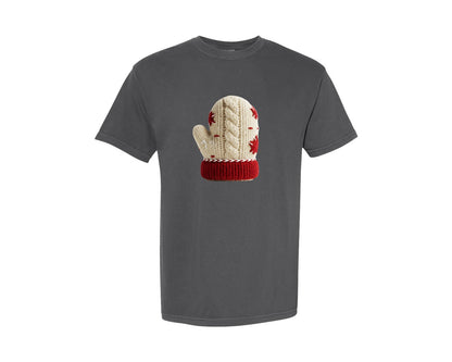 brand:Comfort Colors|color:Pepper|Cute Knitted Mitten Christmas T Shirt Graphic T-Shirt