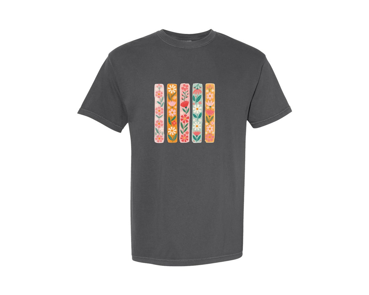 brand:Comfort Colors|color:Pepper|Floral Boho Bookmark Set Graphic T-Shirt