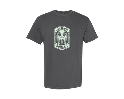 brand:Comfort Colors|color:Pepper|Allergic To Humans Introverted Alien Graphic T-Shirt