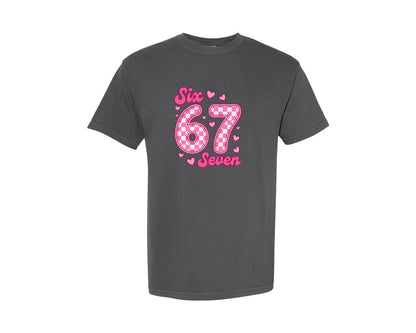 brand:Comfort Colors|color:Pepper|67 Pink Checkered Valentine Graphic T-Shirt