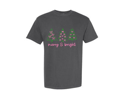 brand:Comfort Colors|color:Pepper|Christmas Trees W Pink Bows Merrybright Graphic T-Shirt