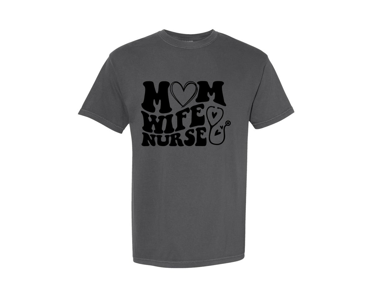 brand:Comfort Colors|color:Pepper|Mom Wife Nurse Wavy Graphic T-Shirt