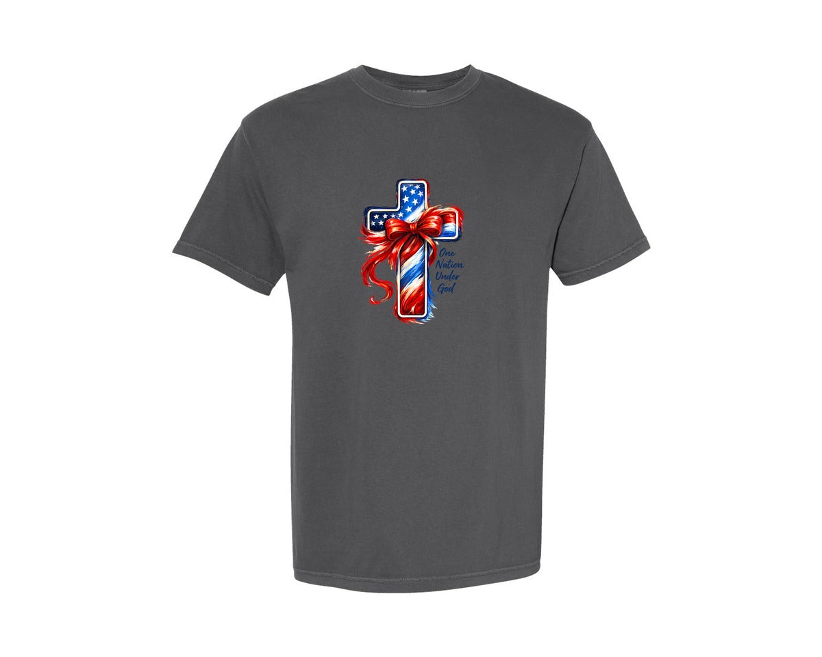 brand:Comfort Colors|color:Pepper|Patriotic American Flag Cross Art Graphic T-Shirt