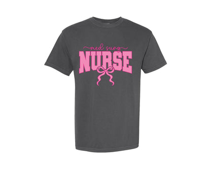 brand:Comfort Colors|color:Pepper|Med Surg Nurse Coquette Nurse Pink Bow Graphic T-Shirt
