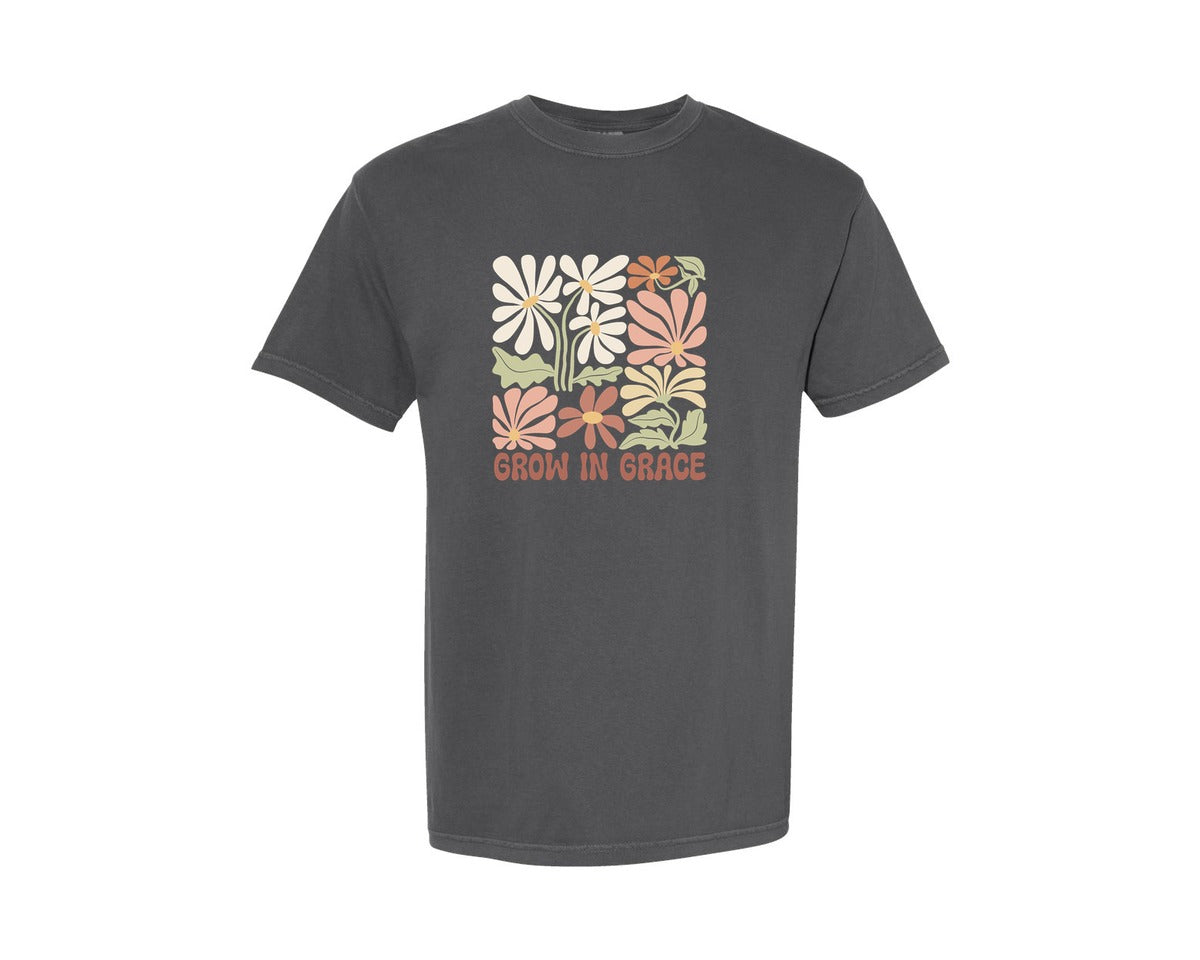 brand:Comfort Colors|color:Pepper|Grow In Grace Boho Flowers Graphic T-Shirt