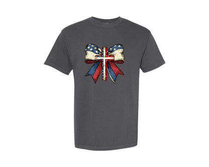 brand:Comfort Colors|color:Pepper|Christian Cross 4Th Of July Usa Bow Graphic T-Shirt