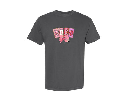 brand:Comfort Colors|color:Pepper|Glitter Valentines Day Xoxo T Shirt 2 Graphic T-Shirt