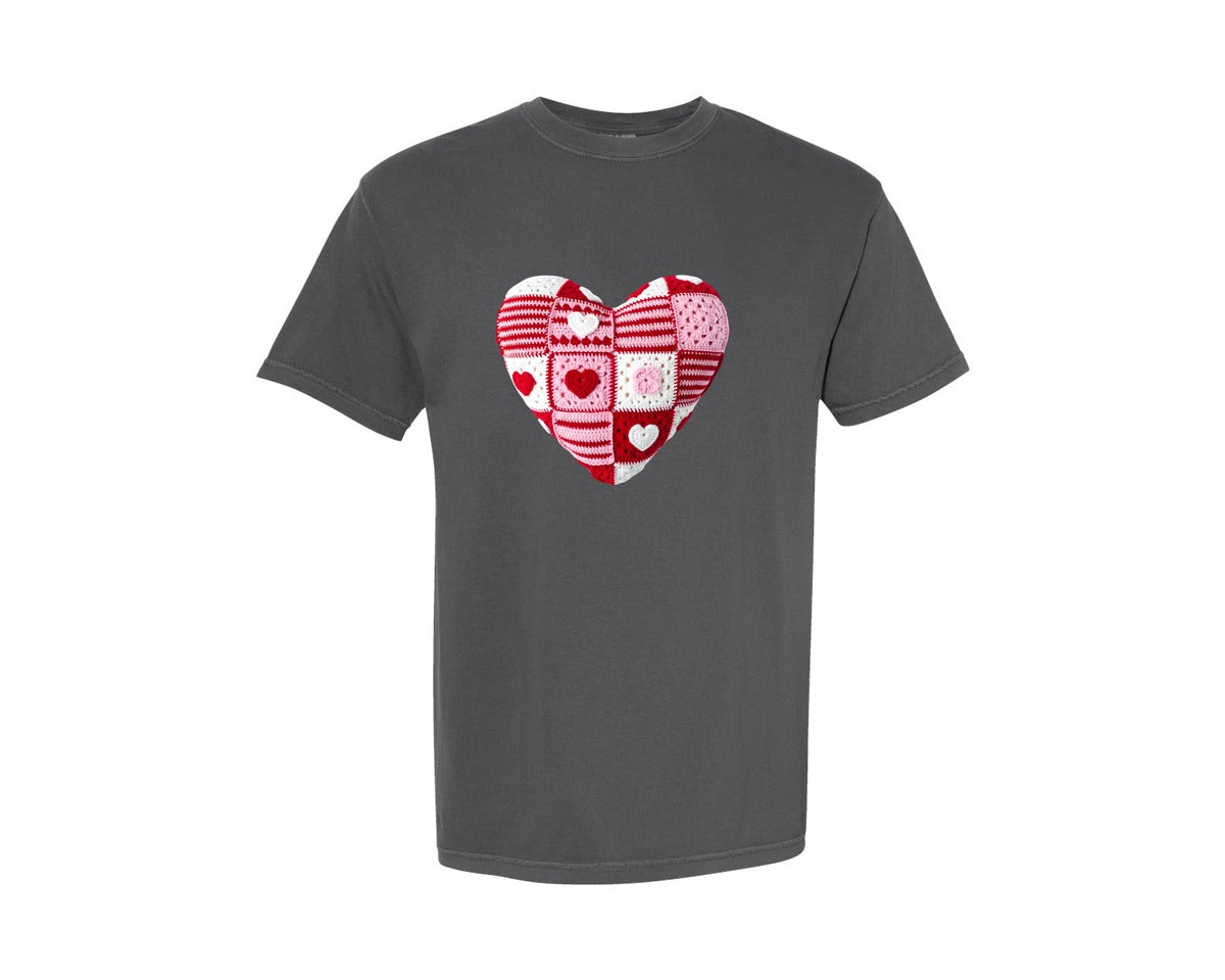 brand:Comfort Colors|color:Pepper|Crochet Patchwork Heart Pillow Graphic T-Shirt