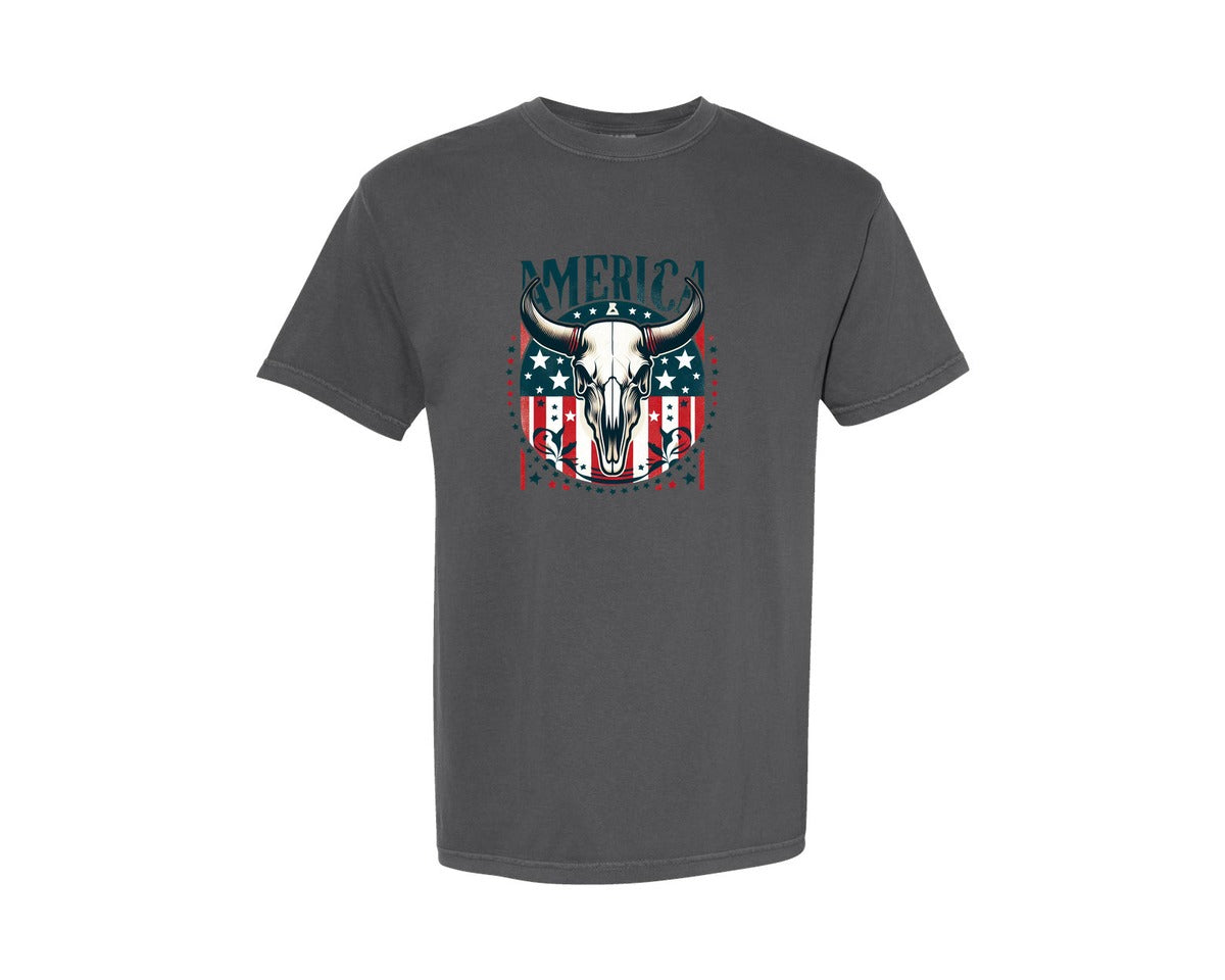 brand:Comfort Colors|color:Pepper|America Cow Skull 4Th Of July Flag Graphic T-Shirt