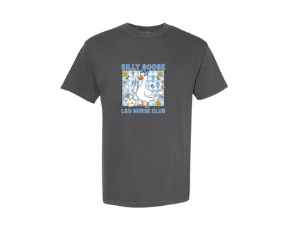 brand:Comfort Colors|color:Pepper|Silly Goose Ld Nurse Club Graphic T-Shirt