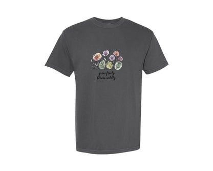 brand:Comfort Colors|color:Pepper|Grow Freely Bloom Wildly 2 Graphic T-Shirt