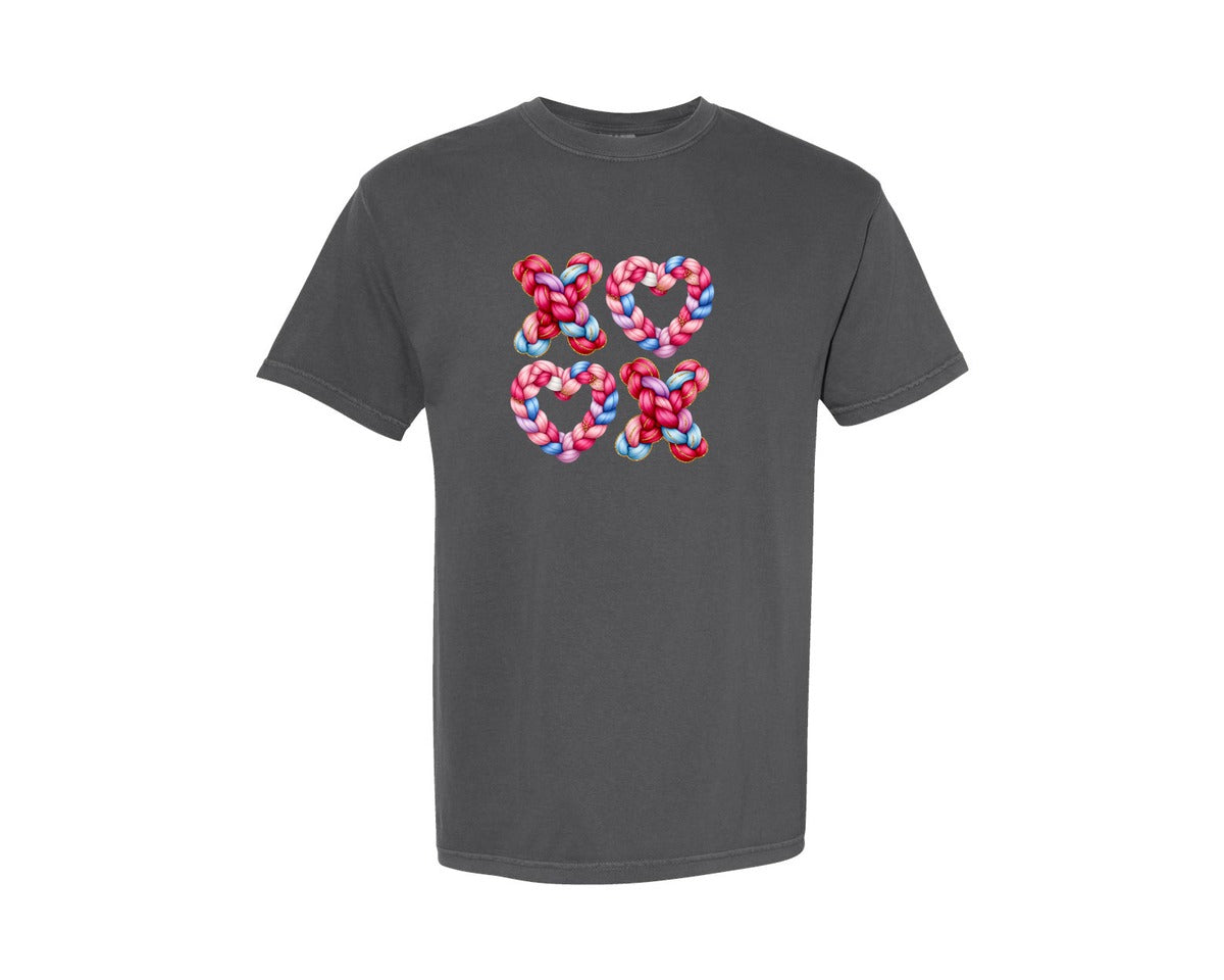 brand:Comfort Colors|color:Pepper|Colorful Xoxo Knit Yarn Valentine Graphic T-Shirt