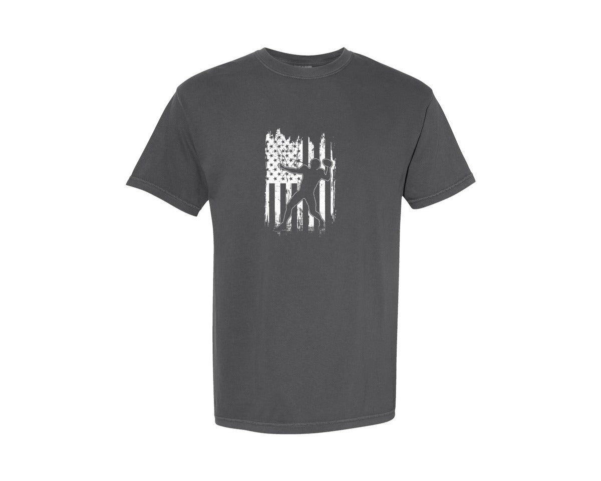 brand:Comfort Colors|color:Pepper|American Football Player Usa Flag Tshirt Graphic T-Shirt