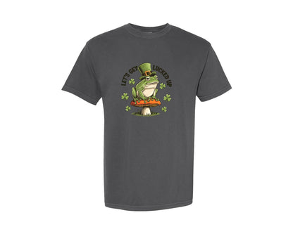 brand:Comfort Colors|color:Pepper|St Patricks Day Frog Shamrock Lucky 2 Graphic T-Shirt