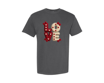 brand:Comfort Colors|color:Pepper|Faux Knitted Yarn Texture Valentine 6 Graphic T-Shirt