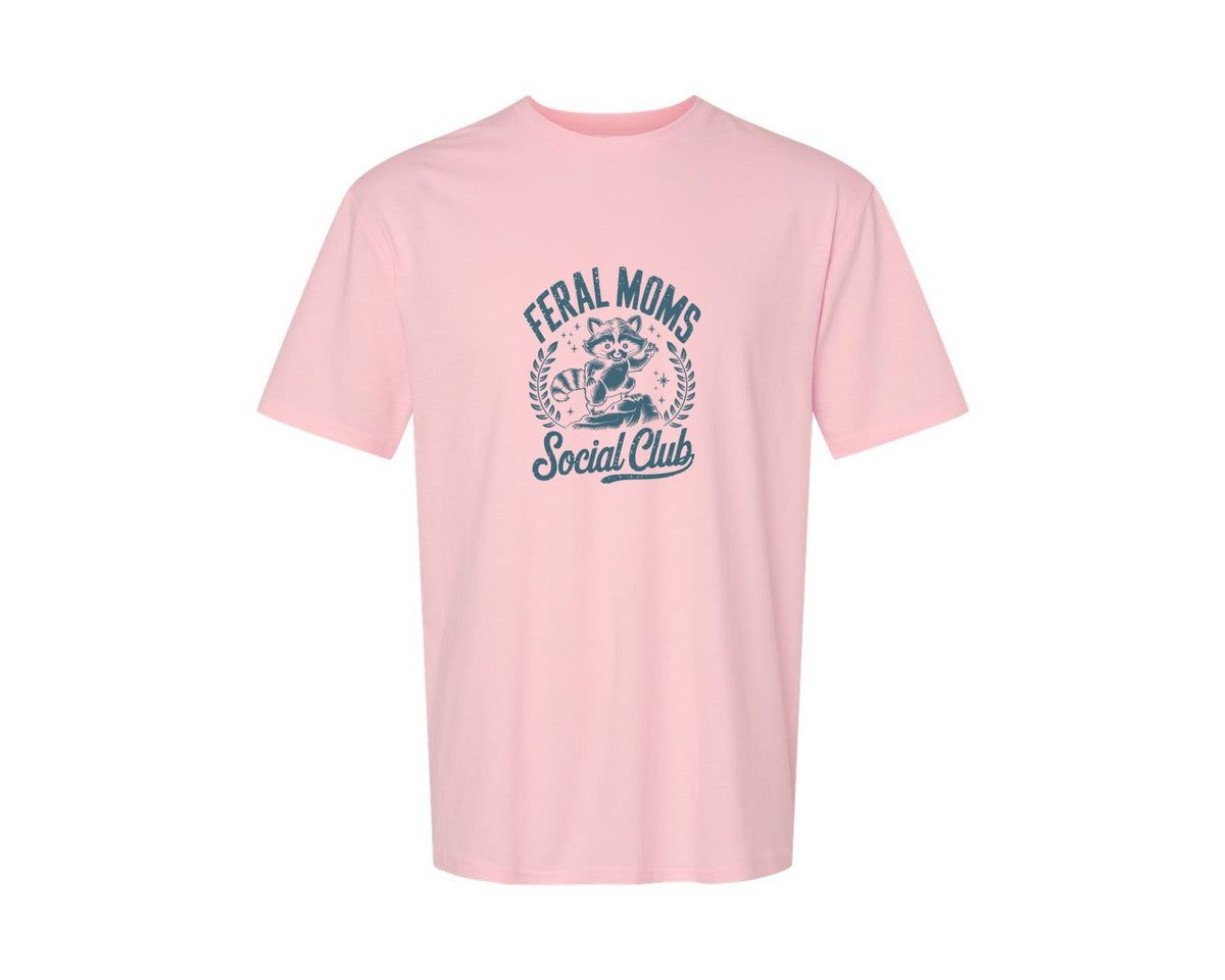 brand:Generic|color:Pink|Funny Mothers Day Raccoon Mama Feral Mom Graphic T-Shirt