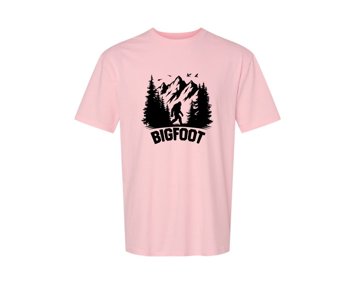 brand:Generic|color:Pink|Retro Bigfoot Silhouette Pixel Art Graphic T-Shirt