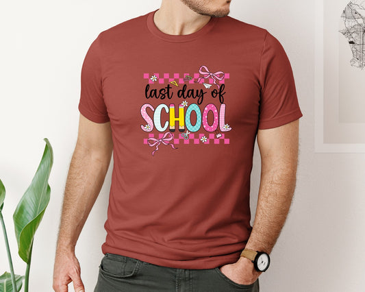 Last Day Of School Cute School Bow Graphic T-Shirt