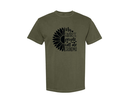 brand:Comfort Colors|color:Sage Green|Grandma Sunflower Grandma Graphic T-Shirt