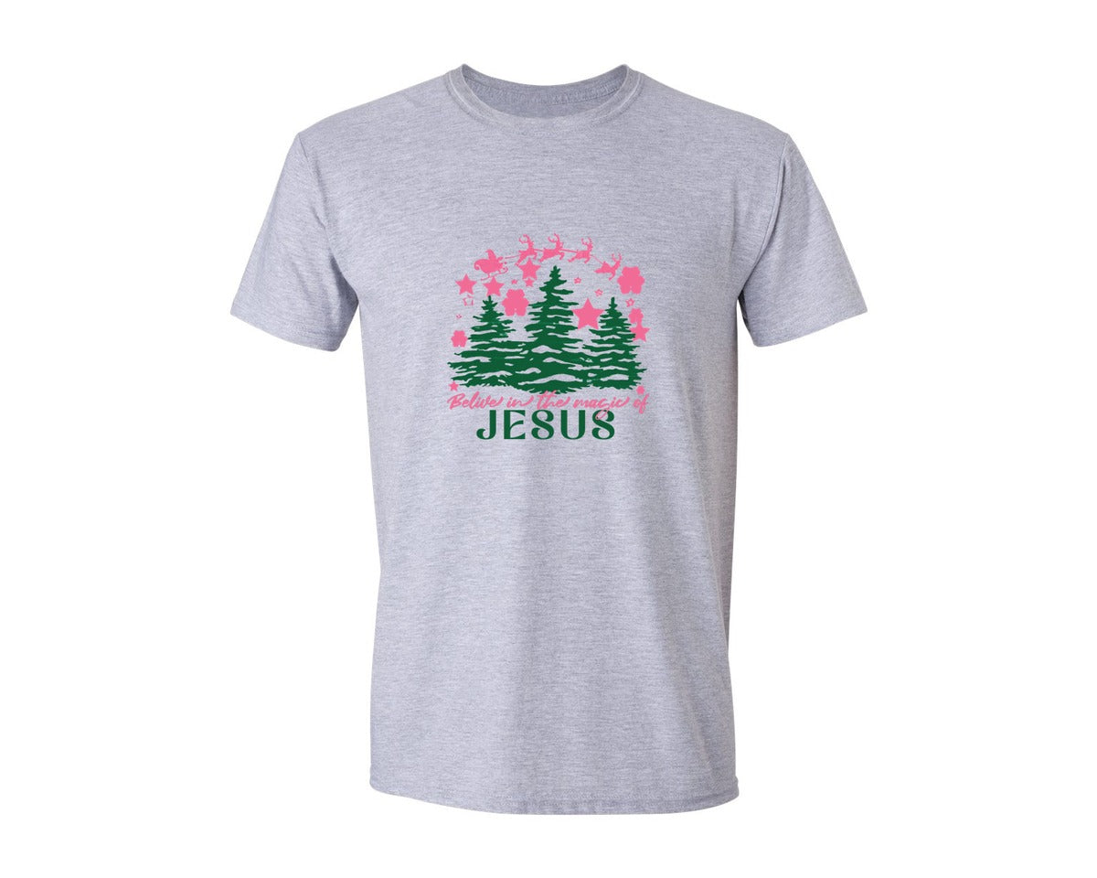 brand:Generic|color:Sports Grey / Athletic Heather|Believe In The Magic Of Jesus Art Xl Graphic T-Shirt