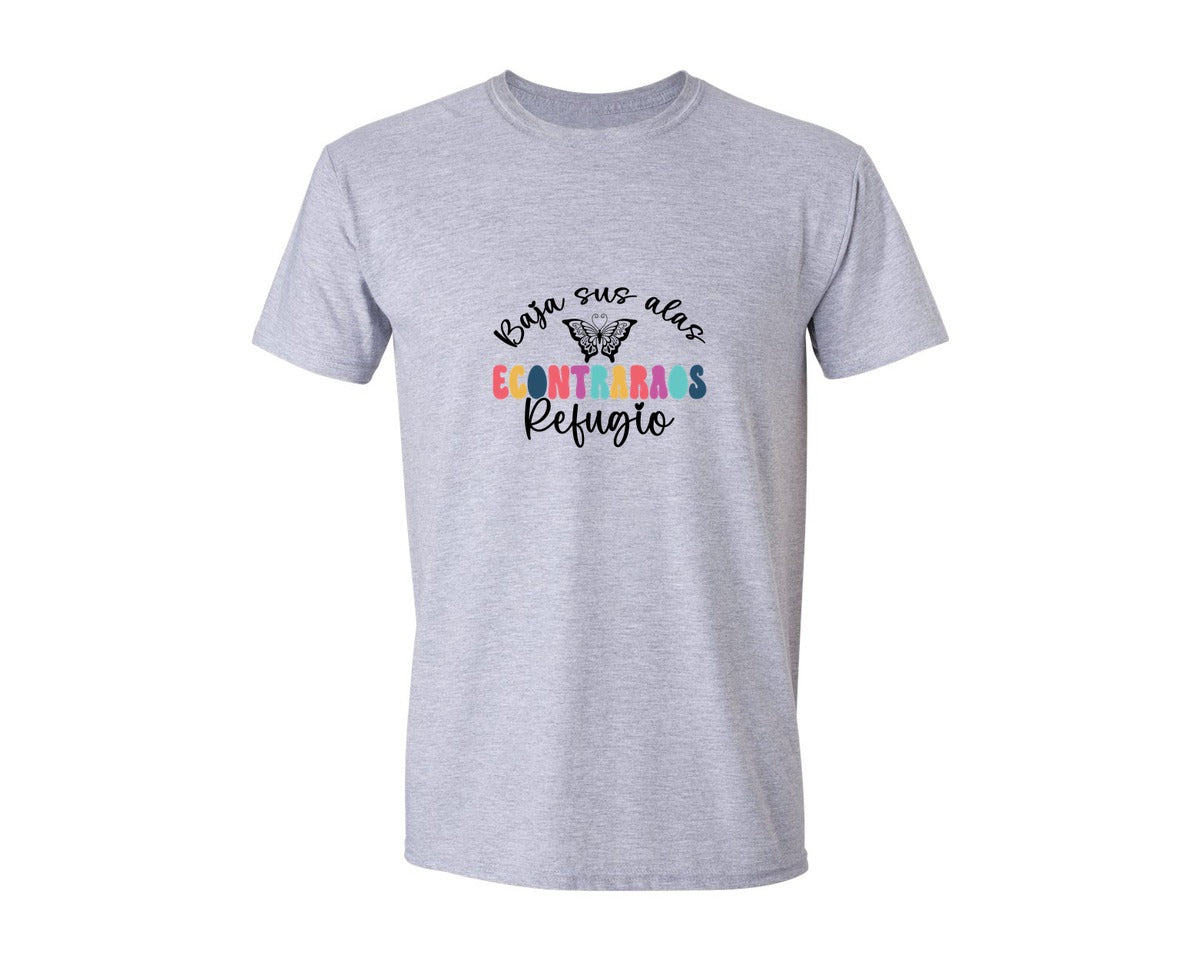 brand:Generic|color:Sports Grey / Athletic Heather|Baja Sus Alas Encontraras Refugio Graphic T-Shirt