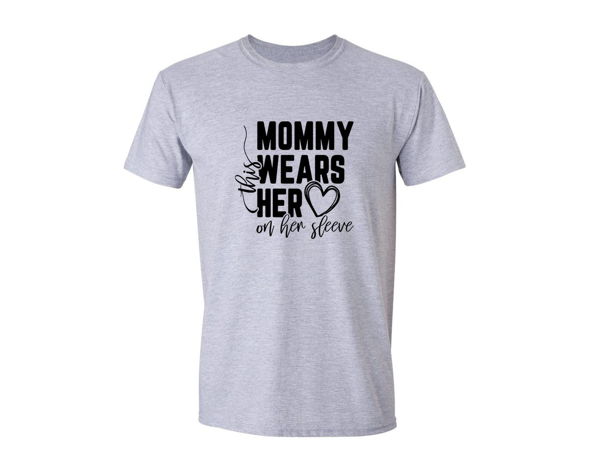 brand:Generic|color:Sports Grey / Athletic Heather|This Mamagrandmanana Wears Bunde Graphic T-Shirt