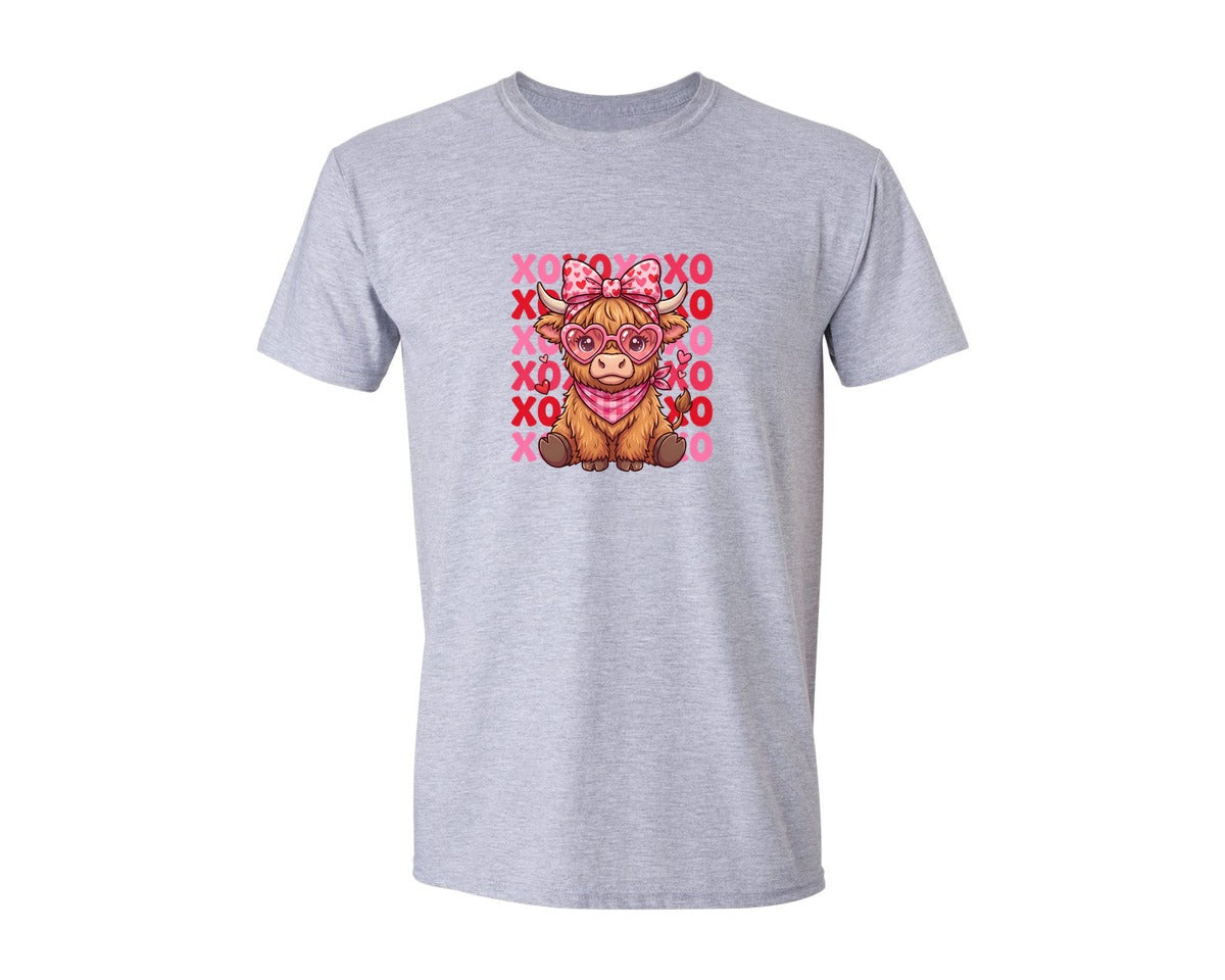 brand:Generic|color:Sports Grey / Athletic Heather|Xoxo Cute Valentine Highland Cow Graphic T-Shirt