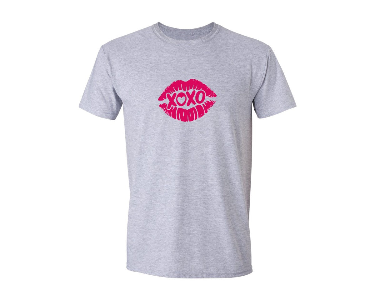brand:Generic|color:Sports Grey / Athletic Heather|Xoxo Bold Lips Valentine Graphic T-Shirt