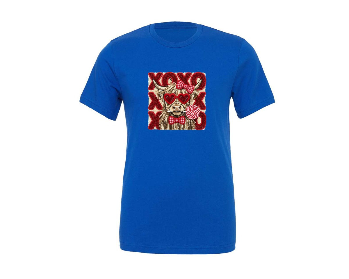 brand:Generic|color:True Royal Blue|Faux Yarn Highland Cow Xoxo Design Graphic T-Shirt