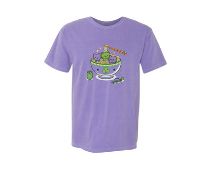 brand:Comfort Colors|color:Violet|Lucky Ramen Cat St Patricks Day Graphic T-Shirt