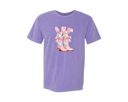 brand:Comfort Colors|color:Violet|Howdy Western Easter Bunny Cowboy Boots Graphic T-Shirt