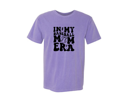 brand:Comfort Colors|color:Violet|Retro Sports Mom In My Mom Era Graphic T-Shirt