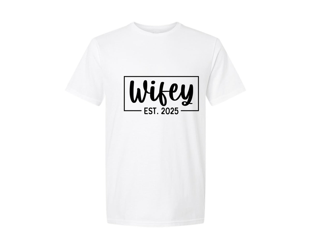 brand:Generic|color:White|Wifey Hubby Wedding Graphic T-Shirt