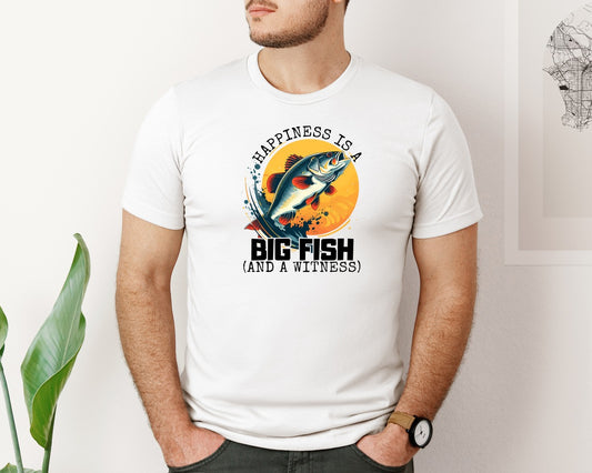 Fishing Dad Fathers Day Fish Graphic T-Shirt