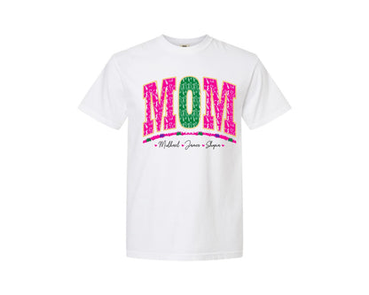 brand:Comfort Colors|color:White|Mom Mom Cube Graphic T-Shirt