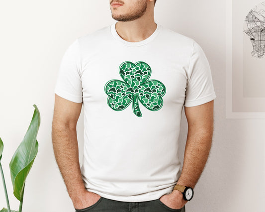 Camo Clover St Patricks Day Graphic T-Shirt